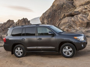 Toyota Land Cruiser 200